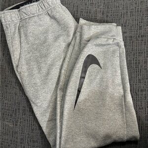 Men’s grey Nike sweatpants